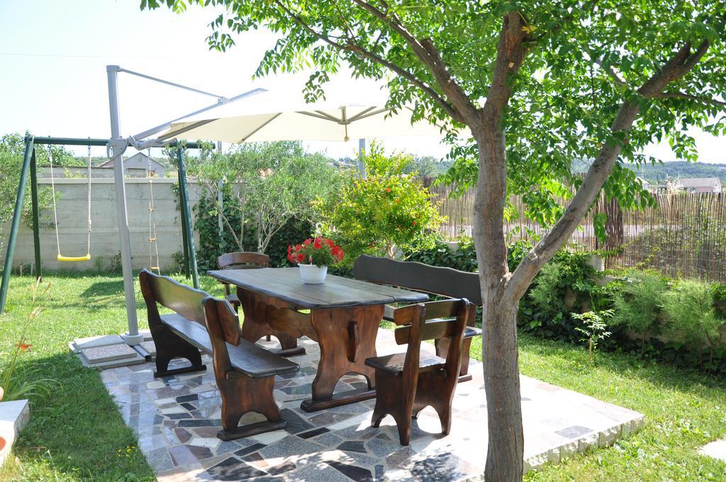 Apartments Smilja Ljubač Εξωτερικό φωτογραφία